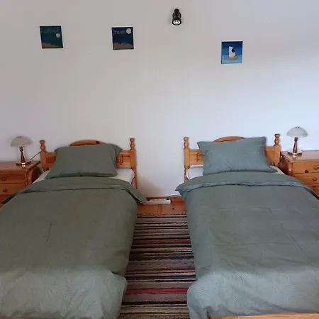 Seafront Traditional Greek Holiday home *